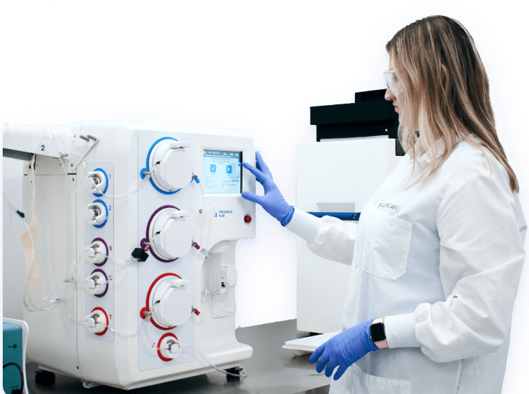 Female Lykan scientists running machine