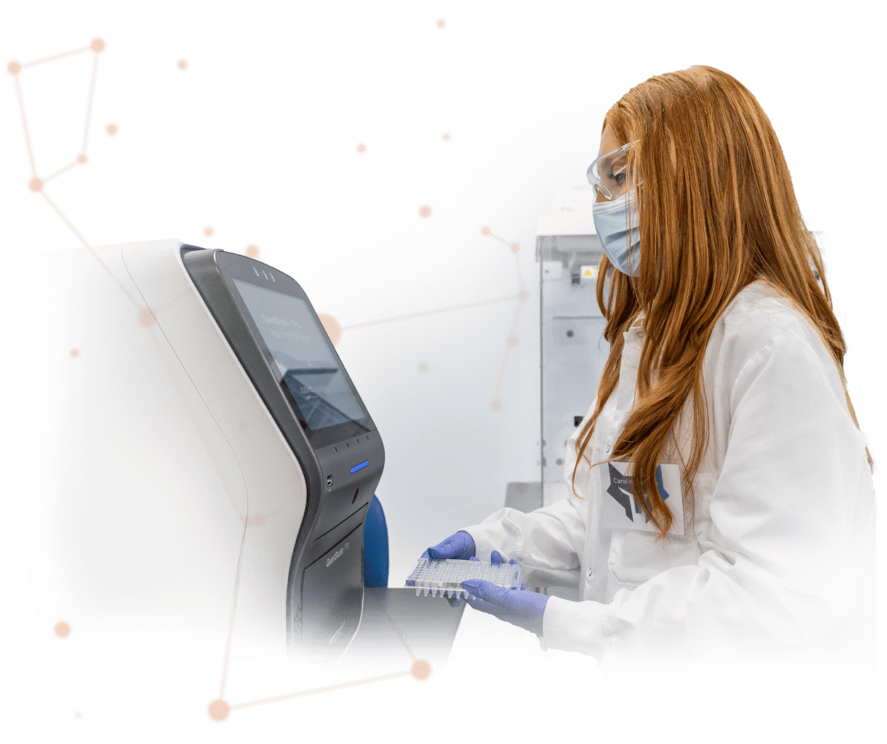 Lykan employee working in bioscience lab