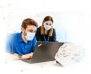 Male and female Lykan professionals looking at ThinkPad
